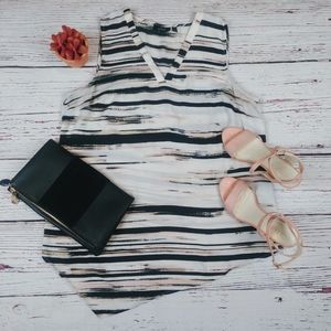 Silky Neutral Asymetrical Apt. 9 Tank